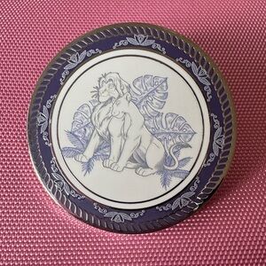 Disney The Lion King, Adult Simba and Nala Pin